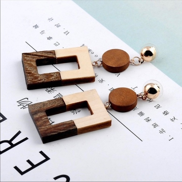 ♥️LOVE IS IN THE AIR♥️ LUXURY FOR YOUR LOVE ONE ♥️ - Picture 4 of 4